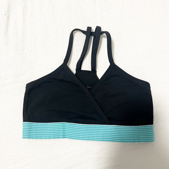 Lululemon Black Strappy Sports Bra Size 4 - Picture 1 of 5